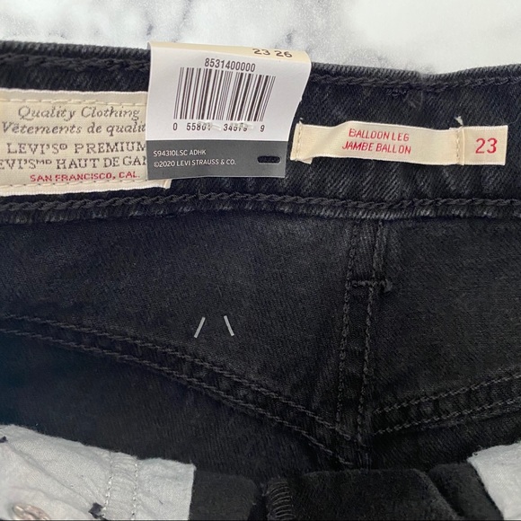 NEW Levi’s Balloon Leg Black Denim Cropped Jeans - Picture 10 of 13